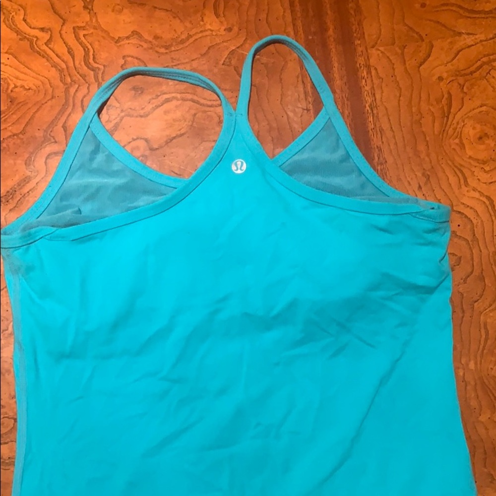 Lululemon turquoise workout tank top